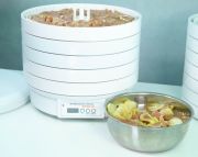 электросушилка, волтера 1000 люкс, полезное питание, рецепт мяса, сухое мясо, вяленое мясо, электросушилка волтера, статьи, мясные рецепты, здоровое питание, долгое хранение мяса, полезные свойства Качественно высушенное мясо в электросушилке Волтера 1000 Люкс на peresvet.by