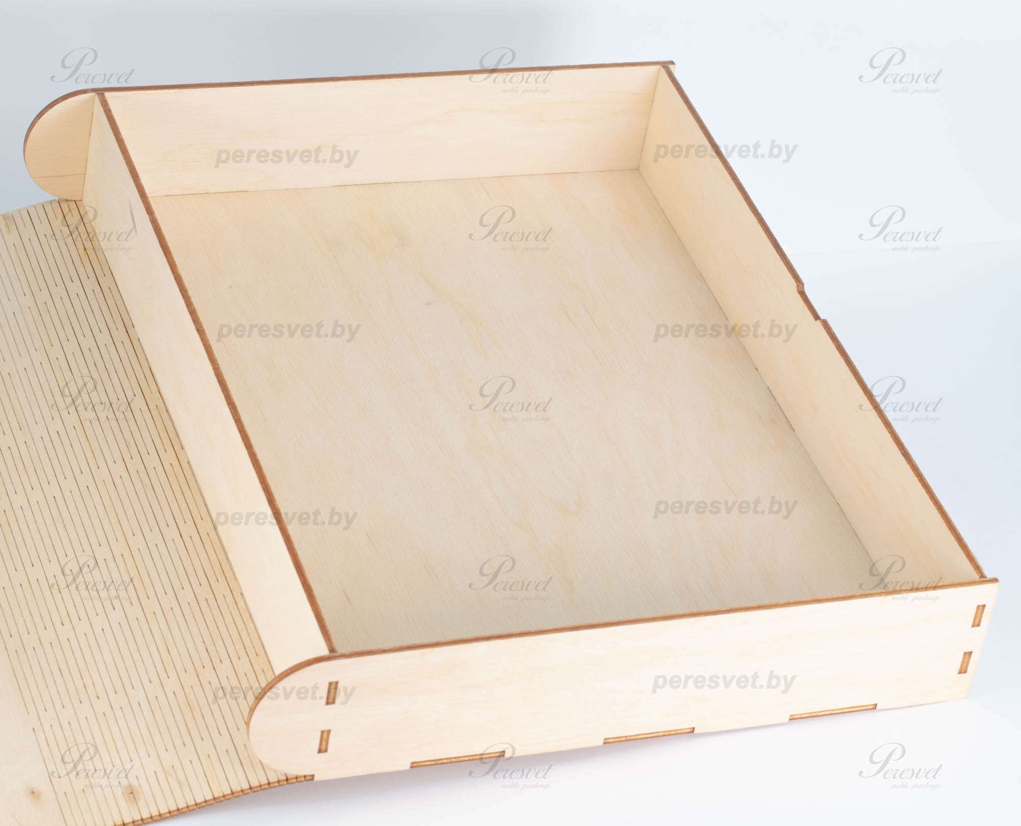 собственное производство, изделие из дерева, фанерная упаковка, пенал из дерева, лазерная гравировка, упаковка подарков, деревянное изделие, пенал для гравировки, упаковка под книгу Деревянная упаковка под книгу на застежке на peresvet.by