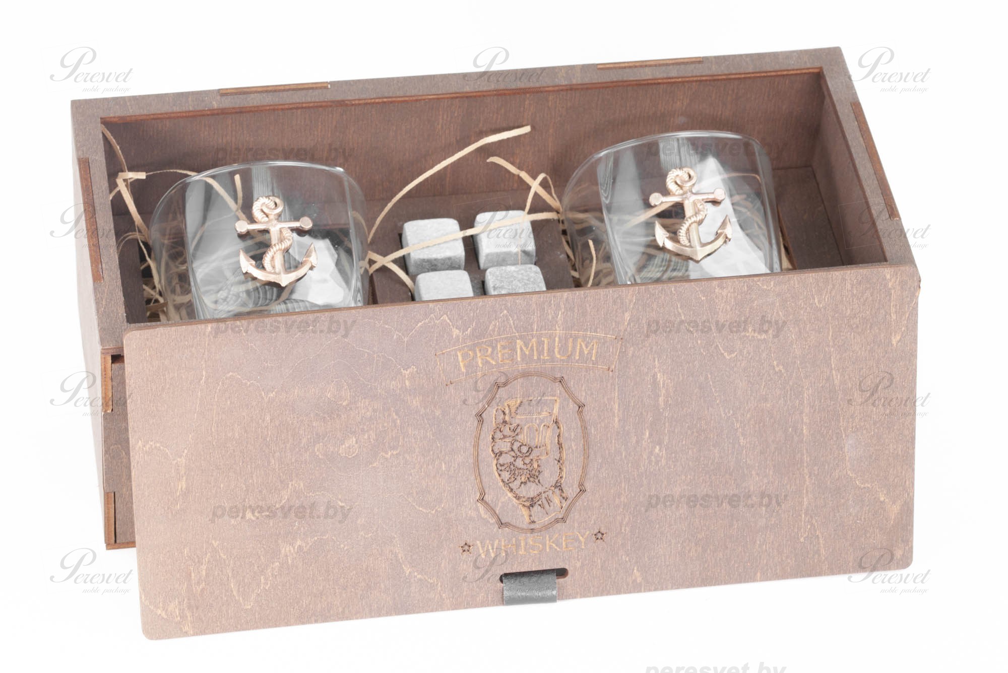 подарочные наборы, корпоративный подарок, собственное производство, набор в подарок, набор для виски, художественное литье, для виски, whiski, бронза, 23 февраля Набор подарочный Рыболовный с камнями для напитков и бронзовыми якорями на peresvet.by