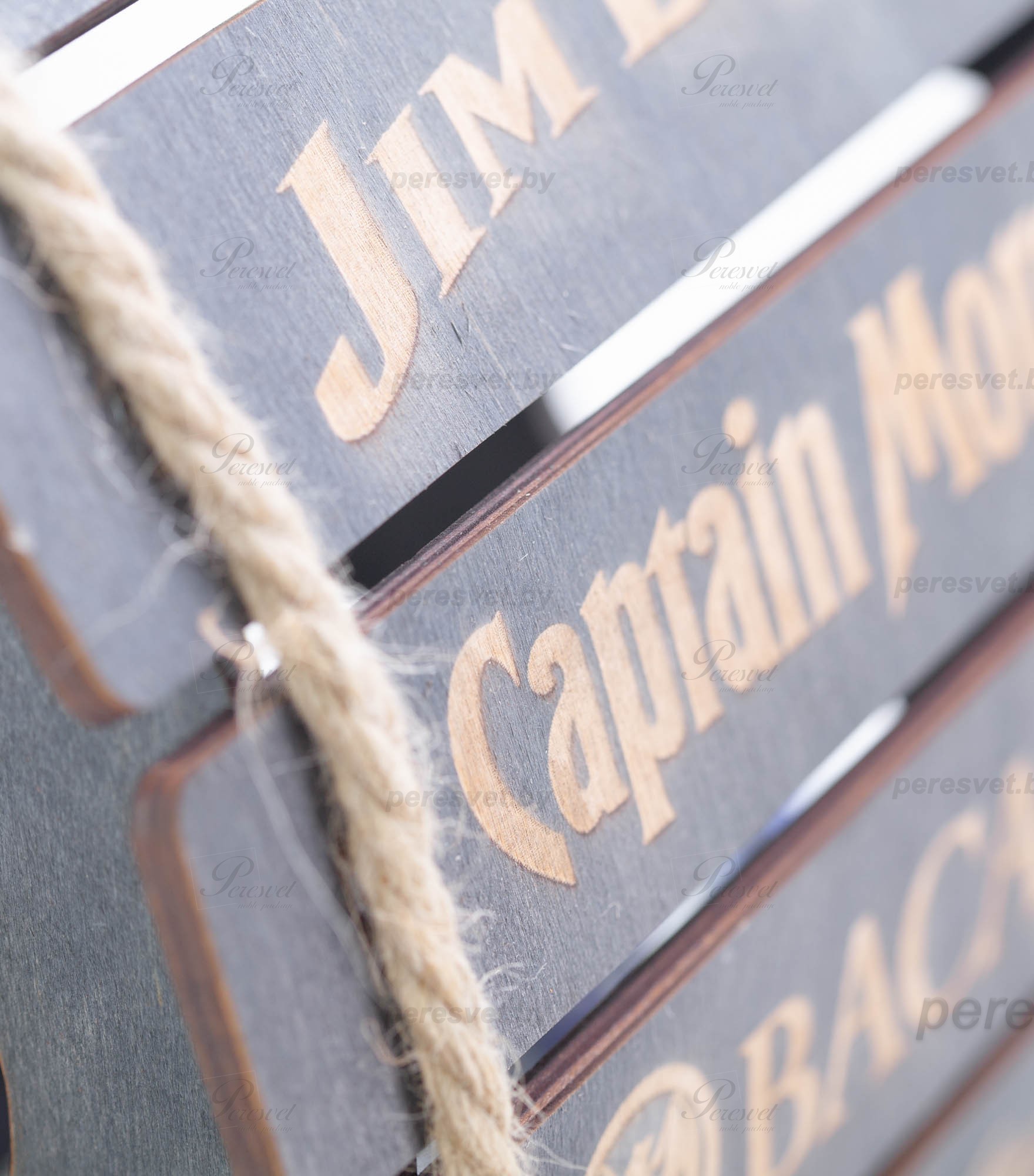 камни для виски, бар, мини бар, переносной бар, собственное производство, нанесение логотипа, карельский ледник, подарочная бочка, изделие из дерева, деревянная бочка, деревянный бар, баз из дерева, бар с собой, хранение бутылок Мини-бар Beer Cosmo на peresvet.by