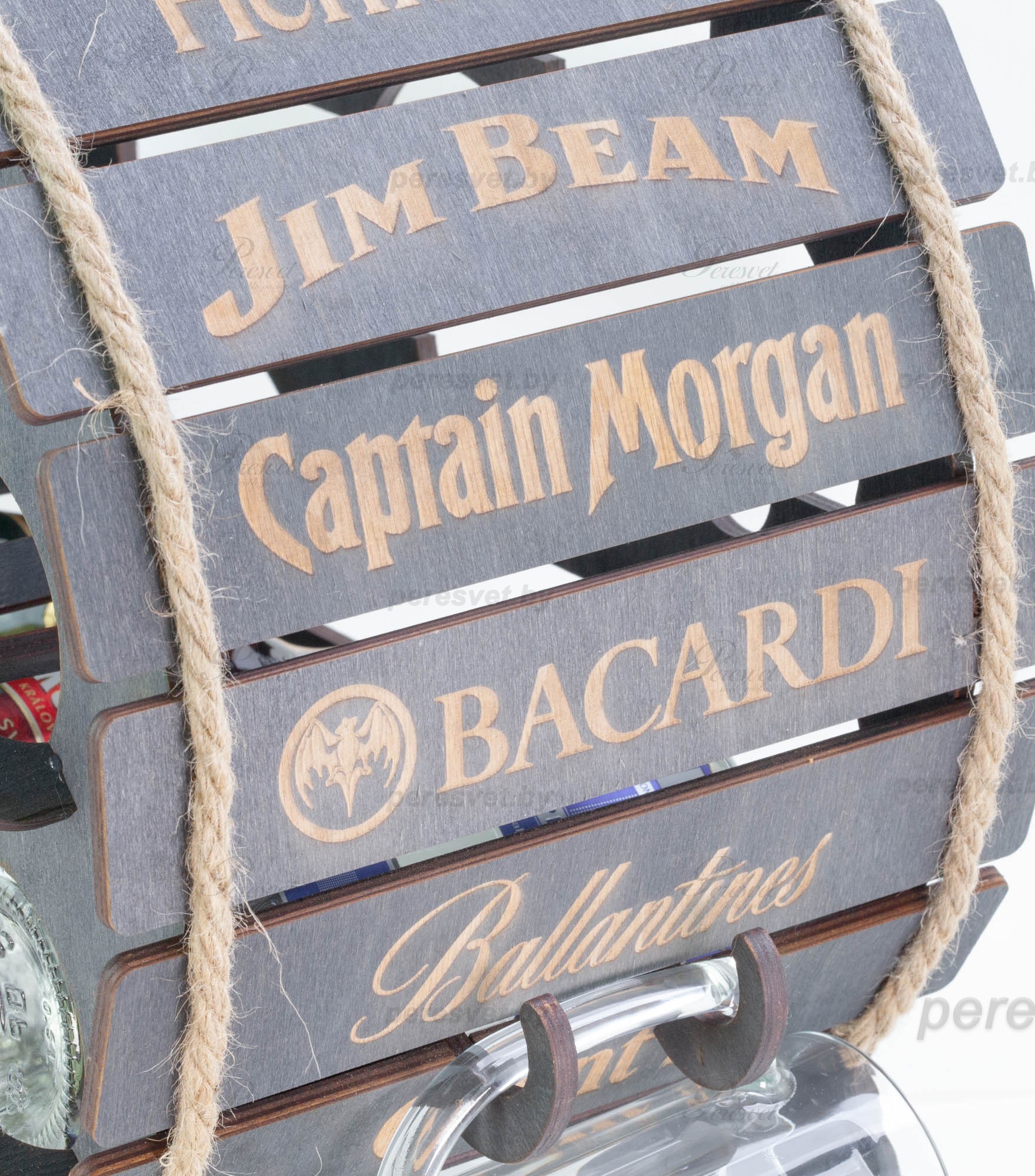 камни для виски, бар, мини бар, переносной бар, собственное производство, нанесение логотипа, карельский ледник, подарочная бочка, изделие из дерева, деревянная бочка, деревянный бар, баз из дерева, бар с собой, хранение бутылок Мини-бар Beer Cosmo на peresvet.by