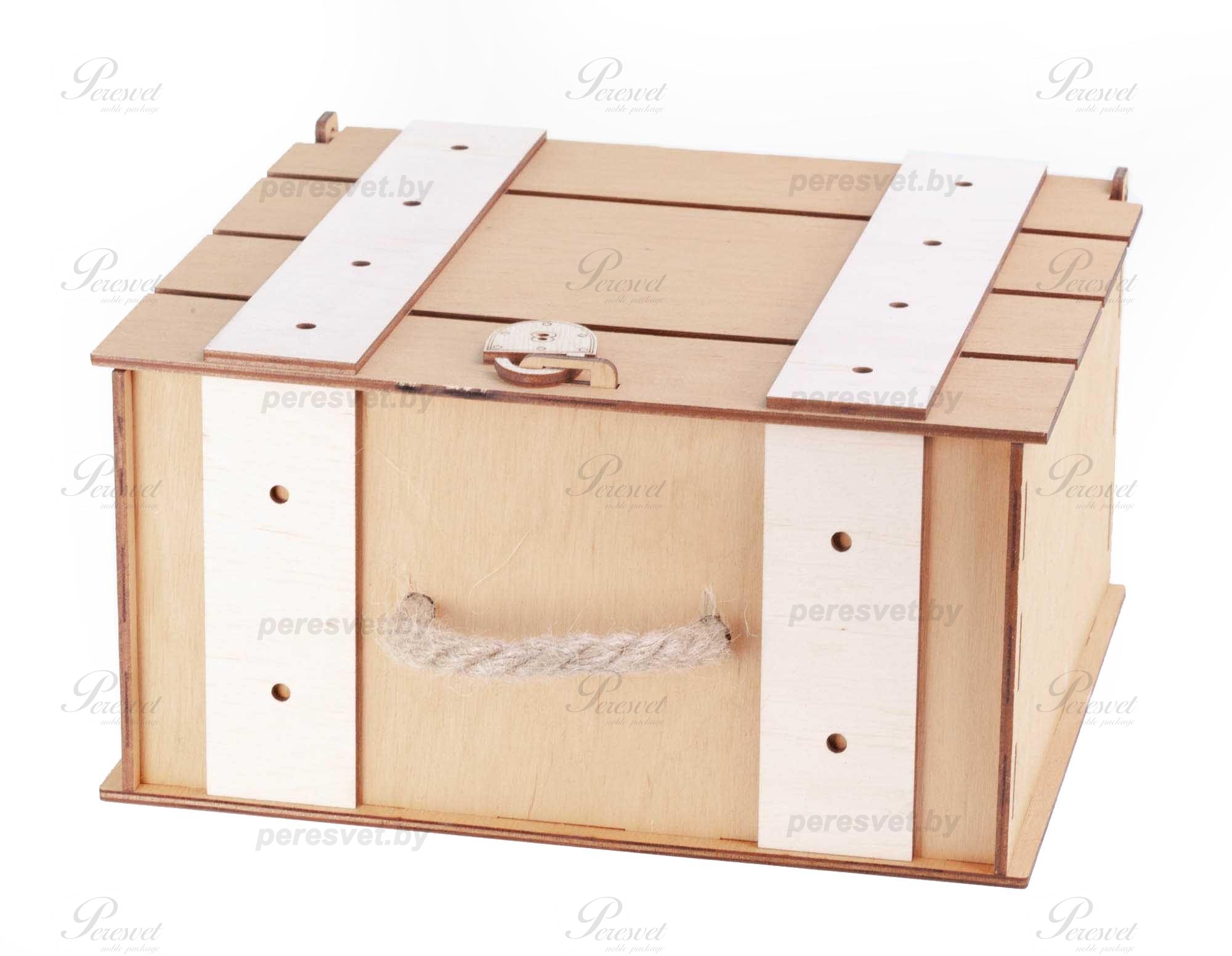 новогодняя упаковка, купить новогоднюю упаковку, упаковка для новогодних подарков купить, новогодняя упаковка оптом, упаковка для новогодних подарков футляр, деревянная упаковка, упаковка для конфет, упаковка коробки конфет, упаковка футляр Новогодняя упаковка Чемодан Светлый на peresvet.by