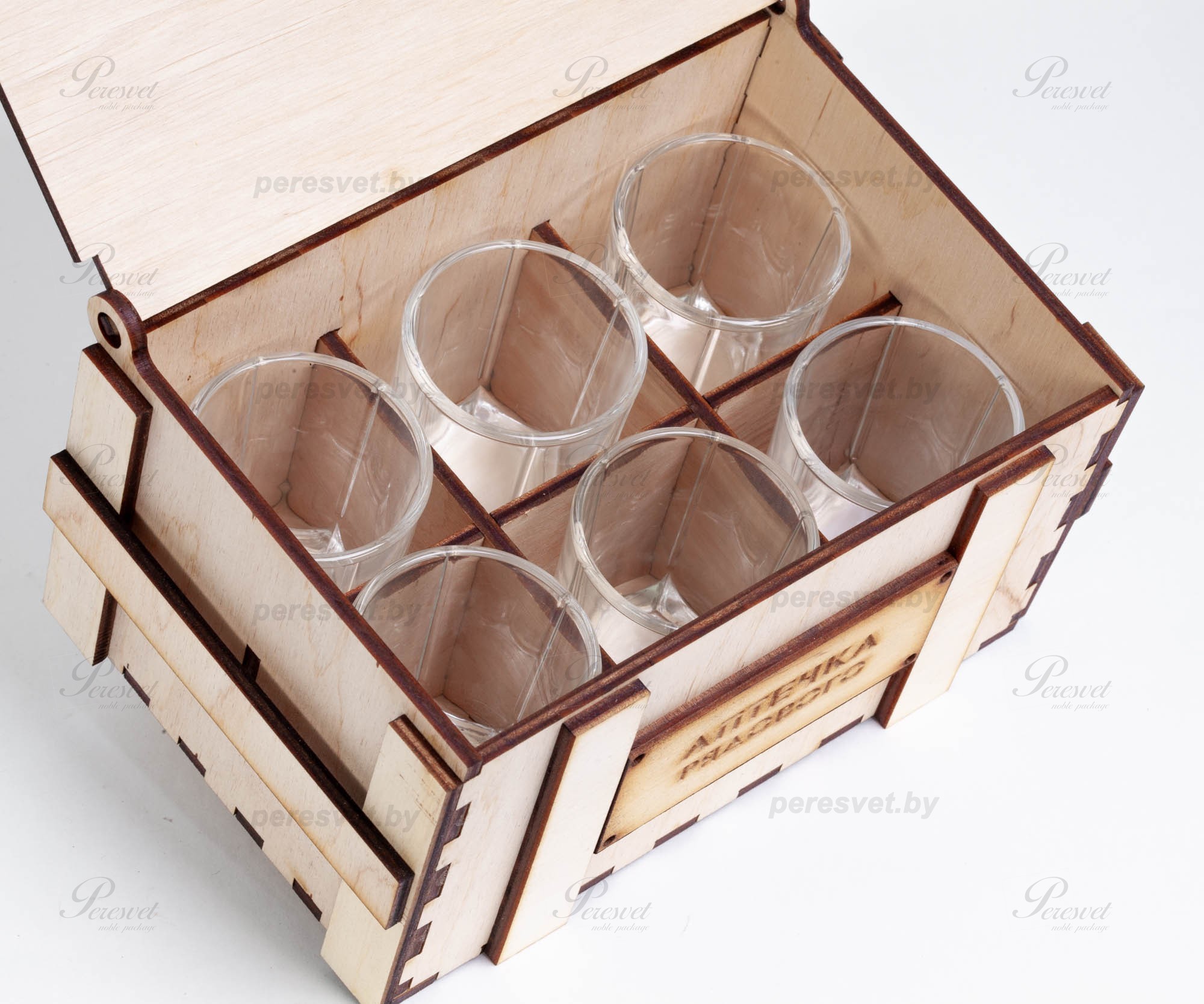 подарочные наборы, корпоративный подарок, набор стопок, аптечка рядового, собственное производство, набор рюмок, набор стопок, набор в подарок, 23 февраля Подарочный набор Аптечка рядового в деревянной упаковке на peresvet.by